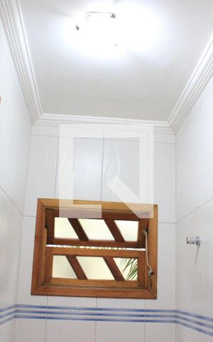 Casa à venda com 166m², 3 quartos e 3 vagasLavabo