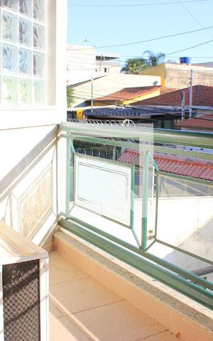 Casa à venda com 166m², 3 quartos e 3 vagasVaranda do Quarto 1