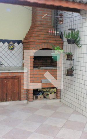 Casa à venda com 166m², 3 quartos e 3 vagasEspaço Gourmet