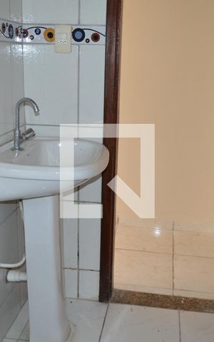 Casa de condomínio à venda com 63m², 3 quartos e 1 vagaBanheiro