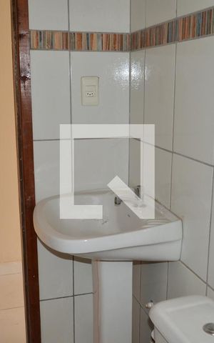 Casa de condomínio à venda com 63m², 3 quartos e 1 vagaBanheiro