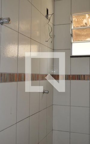 Casa de condomínio à venda com 63m², 3 quartos e 1 vagaBanheiro
