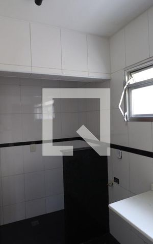 Apartamento para alugar com 90m², 2 quartos e 1 vagaCozinha e Área de Serviço