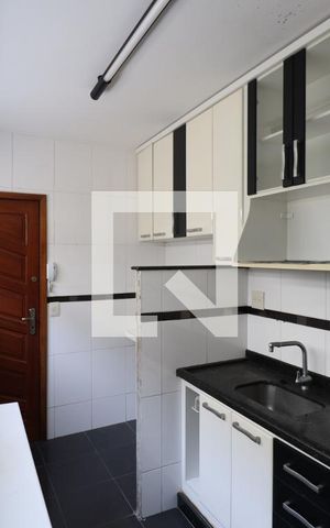 Apartamento para alugar com 90m², 2 quartos e 1 vagaCozinha e Área de Serviço