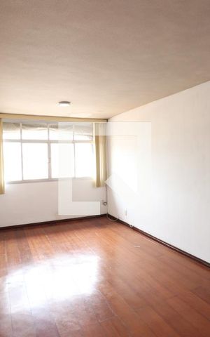Apartamento para alugar com 90m², 2 quartos e 1 vagaSala