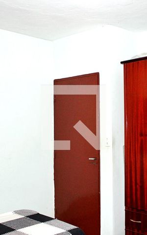 Casa à venda com 300m², 6 quartos e 6 vagasQuarto 2