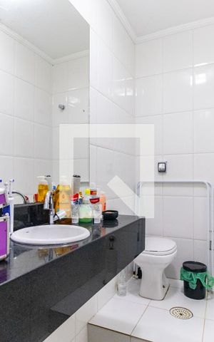 Casa à venda com 150m², 2 quartos e 1 vaga Casa à venda com 150m², 2 quartos e 1 vagaBanheiro