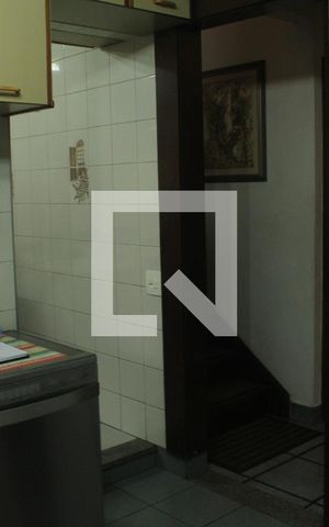 Casa à venda com 500m², 4 quartos e 6 vagasCozinha