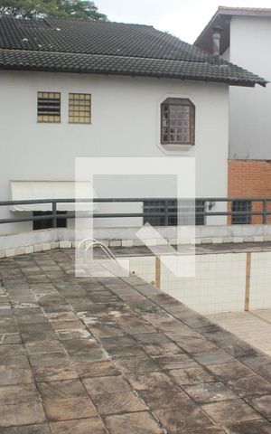 Casa à venda com 500m², 4 quartos e 6 vagasPiscina