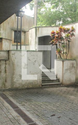 Casa à venda com 500m², 4 quartos e 6 vagasGaragem
