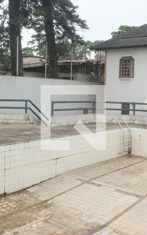 Casa à venda com 500m², 4 quartos e 6 vagasPiscina