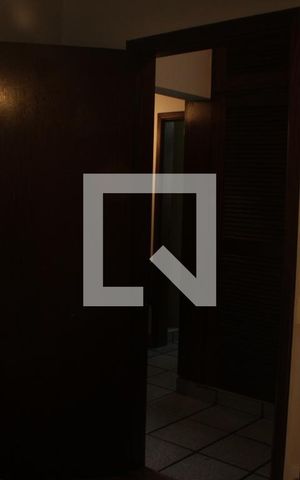 Casa à venda com 500m², 4 quartos e 6 vagasSala de TV