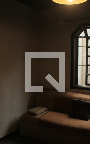 Casa à venda com 500m², 4 quartos e 6 vagasSala de TV