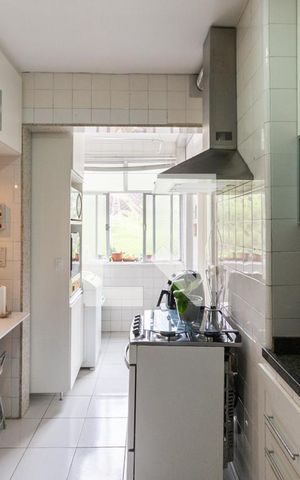 Apartamento à venda com 78m², 2 quartos e 1 vagaCozinha