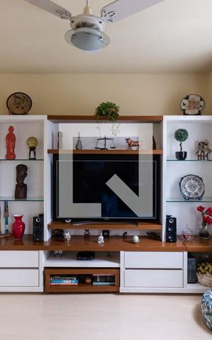 Apartamento à venda com 78m², 2 quartos e 1 vagaSala