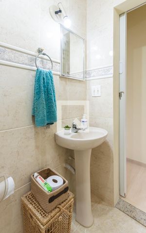 Apartamento à venda com 78m², 2 quartos e 1 vagaBanheiro 1