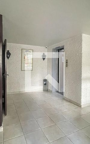 Apartamento à venda com 78m², 2 quartos e 1 vagaPortaria