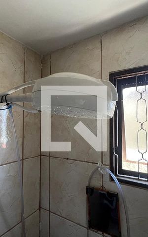 Casa à venda com 380m², 4 quartos e 2 vagas Casa à venda com 380m², 4 quartos e 2 vagasBanheiro