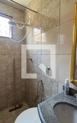 Casa à venda com 380m², 4 quartos e 2 vagas Casa à venda com 380m², 4 quartos e 2 vagasSuíte quarto 3