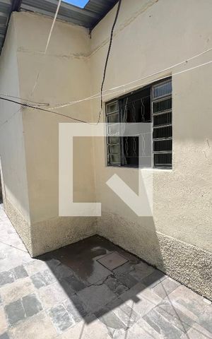 Casa à venda com 380m², 4 quartos e 2 vagas Casa à venda com 380m², 4 quartos e 2 vagasÁrea comum