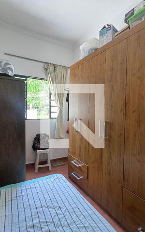 Casa à venda com 380m², 4 quartos e 2 vagas Casa à venda com 380m², 4 quartos e 2 vagasQuarto 1