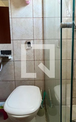Casa à venda com 380m², 4 quartos e 2 vagas Casa à venda com 380m², 4 quartos e 2 vagasBanheiro