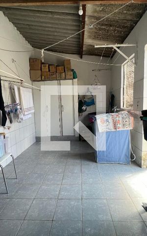 Casa à venda com 380m², 4 quartos e 2 vagas Casa à venda com 380m², 4 quartos e 2 vagasÁrea comum