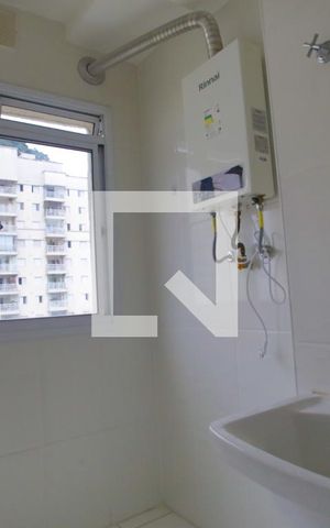 Apartamento para alugar com 63m², 2 quartos e 1 vagaÁrea de Serviço