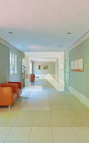 Apartamento à venda com 47m², 2 quartos e 1 vaga Apartamento à venda com 47m², 2 quartos e 1 vagaHall de entrada