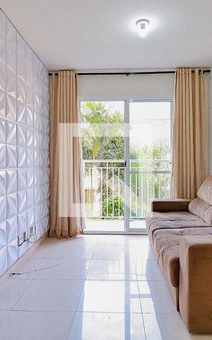 Apartamento à venda com 47m², 2 quartos e 1 vaga Apartamento à venda com 47m², 2 quartos e 1 vagaSala