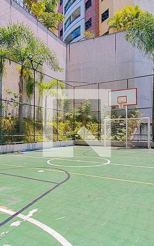 Apartamento à venda com 47m², 2 quartos e 1 vaga Apartamento à venda com 47m², 2 quartos e 1 vagaQuadra Esportiva
