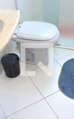 Casa à venda com 199m², 3 quartos e 3 vagasBanheiro 3