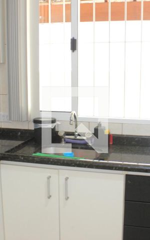 Casa à venda com 199m², 3 quartos e 3 vagasCozinha