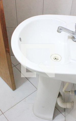 Casa à venda com 199m², 3 quartos e 3 vagasBanheiro da edícula 