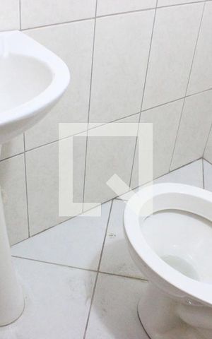 Casa à venda com 199m², 3 quartos e 3 vagasBanheiro da edícula 