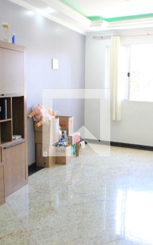 Casa à venda com 199m², 3 quartos e 3 vagasSala