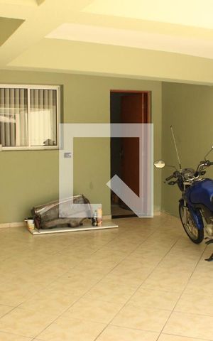 Casa à venda com 199m², 3 quartos e 3 vagasGaragem