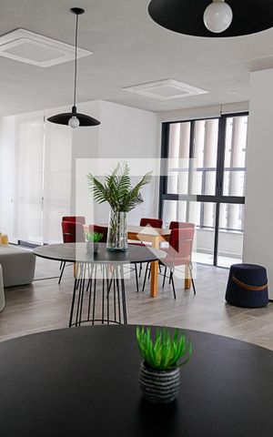 Apartamento para alugar com 28m², 1 quarto e sem vaga Apartamento para alugar com 28m², 1 quarto e sem vagaÁrea comum - Salão de festas