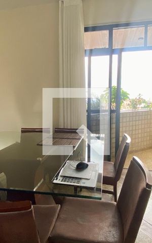 Apartamento à venda com 139m², 4 quartos e 3 vagas Apartamento à venda com 139m², 4 quartos e 3 vagasSala