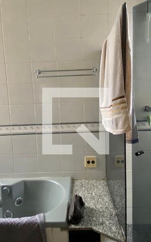 Apartamento à venda com 139m², 4 quartos e 3 vagas Apartamento à venda com 139m², 4 quartos e 3 vagasBanheiro da Suíte