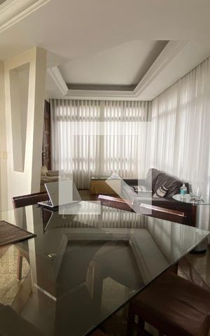 Apartamento à venda com 139m², 4 quartos e 3 vagas Apartamento à venda com 139m², 4 quartos e 3 vagasSala