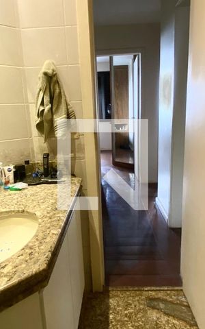 Apartamento à venda com 139m², 4 quartos e 3 vagas Apartamento à venda com 139m², 4 quartos e 3 vagasBanheiro Social