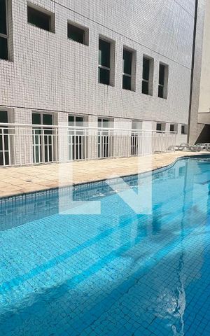 Apartamento à venda com 60m², 2 quartos e 1 vaga Apartamento à venda com 60m², 2 quartos e 1 vagaPiscina