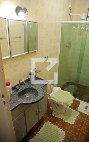 Casa para alugar com 380m², 3 quartos e 2 vagasBanheiro