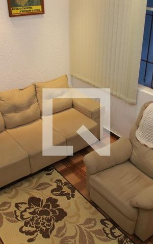 Casa para alugar com 380m², 3 quartos e 2 vagasSala