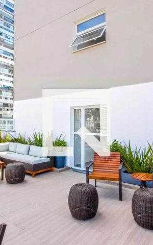 Apartamento à venda com 67m², 2 quartos e sem vaga Apartamento à venda com 67m², 2 quartos e sem vagaHall social
