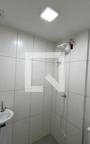 Apartamento à venda com 67m², 2 quartos e sem vaga Apartamento à venda com 67m², 2 quartos e sem vagaBanheiro
