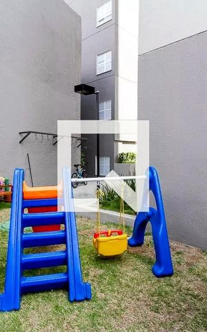 Apartamento à venda com 67m², 2 quartos e sem vaga Apartamento à venda com 67m², 2 quartos e sem vagaÁrea comum - Playground