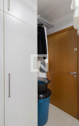 Apartamento à venda com 96m², 2 quartos e 2 vagas Apartamento à venda com 96m², 2 quartos e 2 vagasÁrea de Serviço