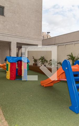 Apartamento à venda com 70m², 2 quartos e 1 vaga Apartamento à venda com 70m², 2 quartos e 1 vagaÁrea comum - Playground